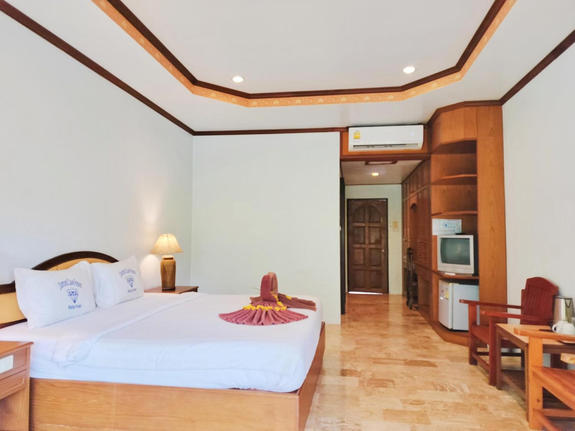 Diamond Cave Resort Railay Beach Room photo