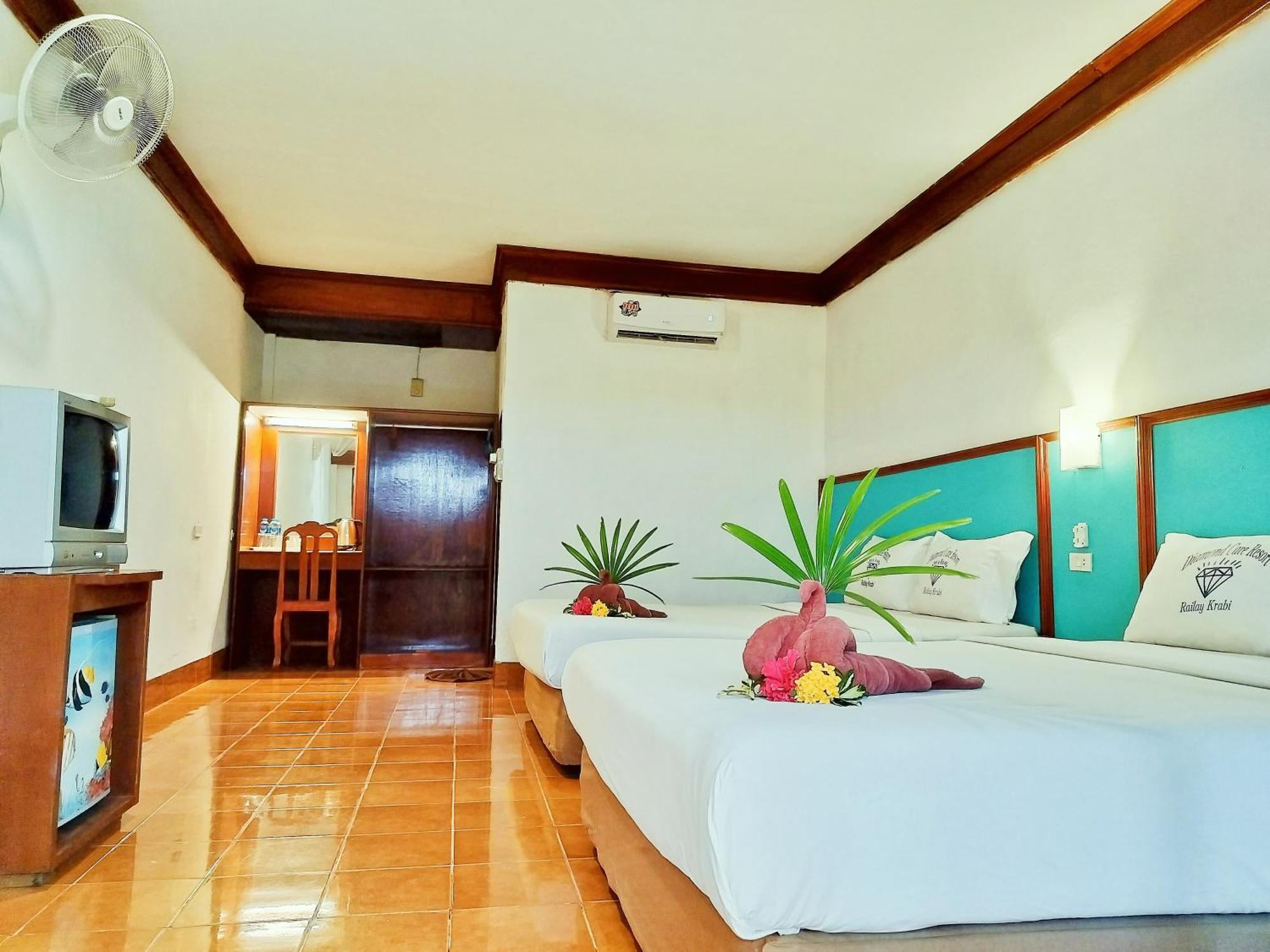 Diamond Cave Resort Railay Beach Room photo